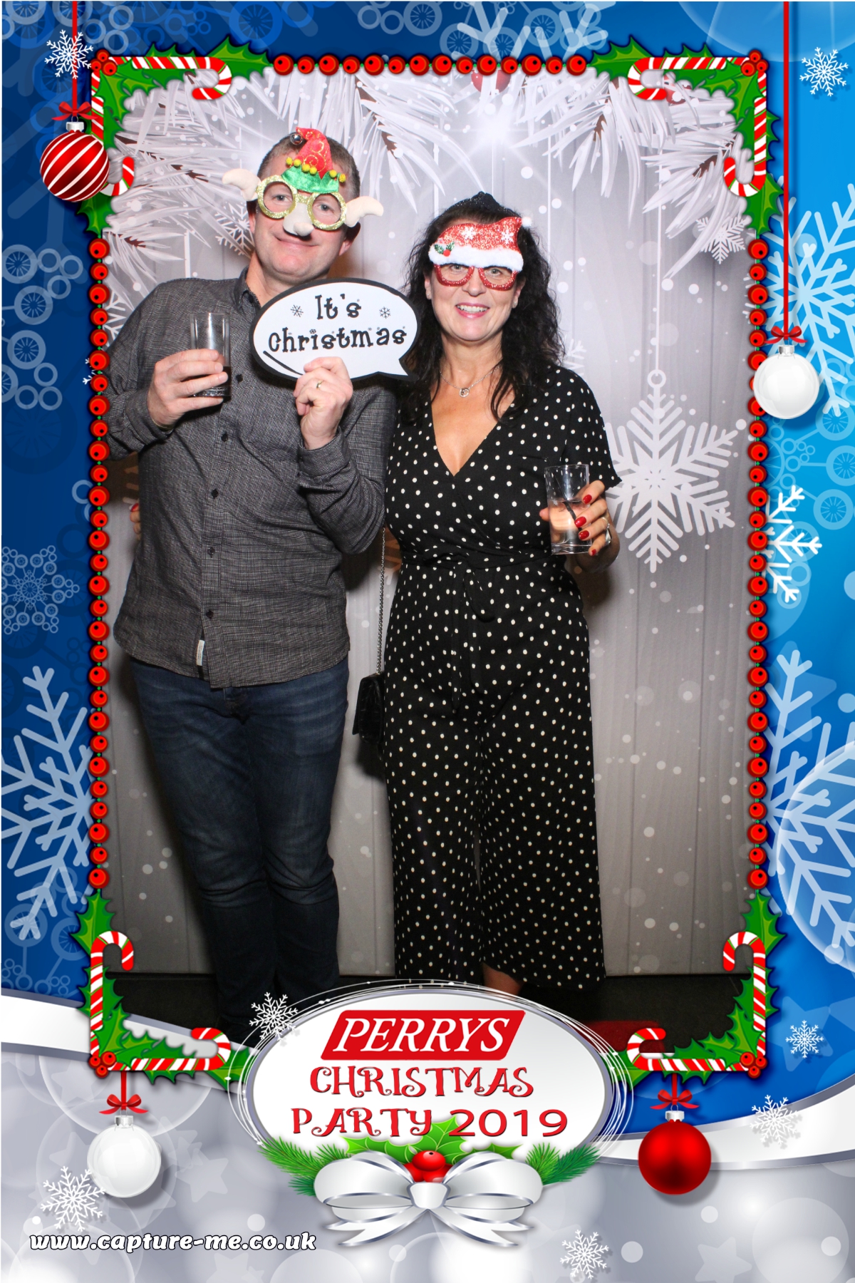 Perrys Aylesbury Christmas Party | View more photos from the event at gallery.capture-me.co.uk/u/Capture-me/Perrys-Aylesbury-Christmas-Party